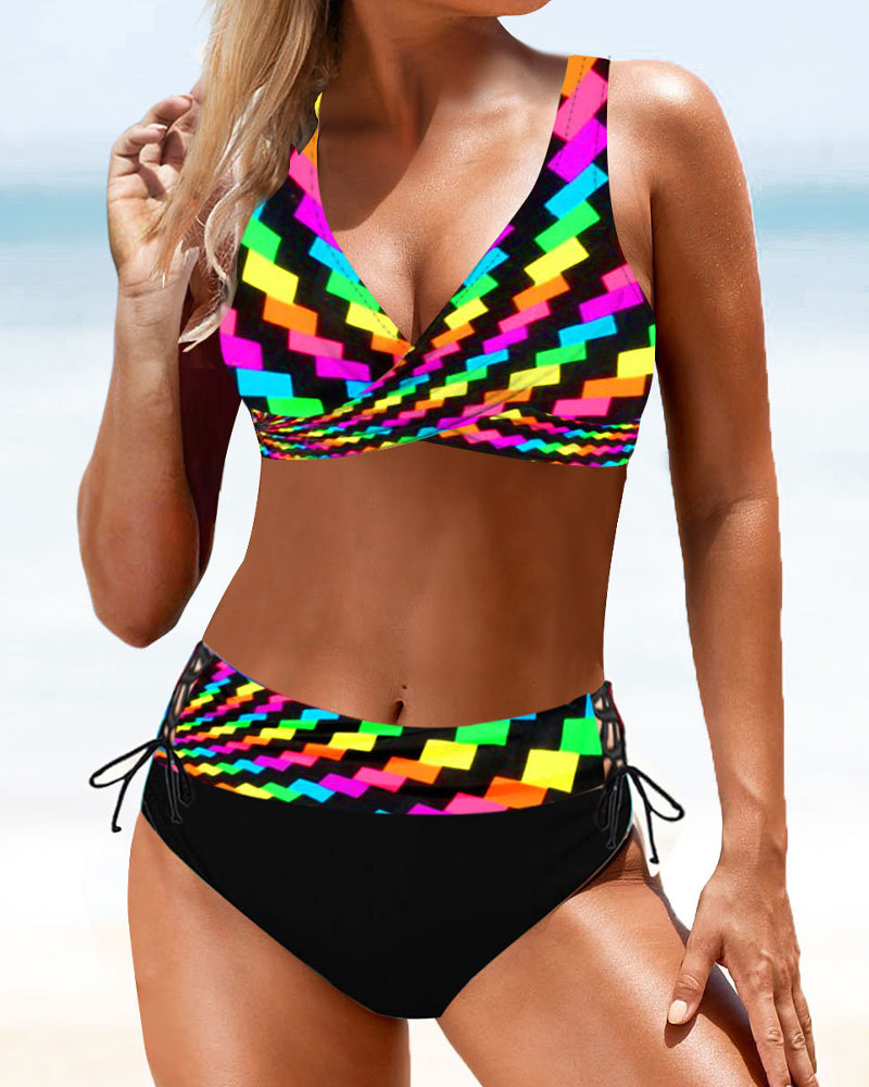 Earle Farbiger Bikini Badeanzug