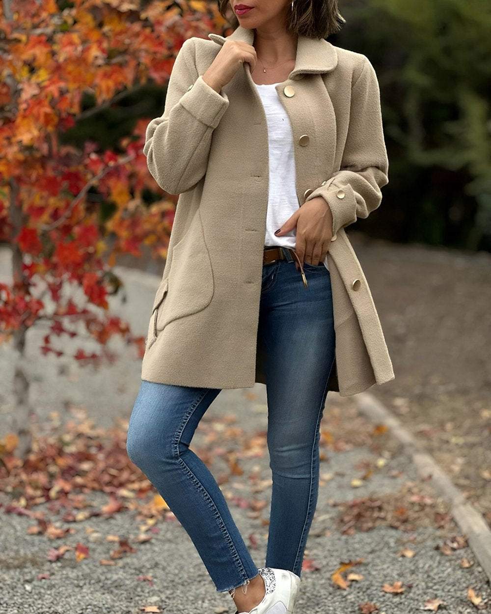 Brigitte – Damen Mantel mit seitlichem Knoten