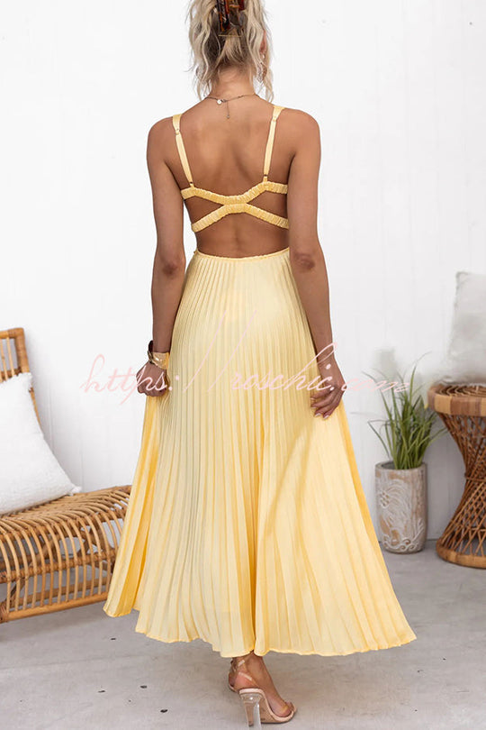 Lucy - Atemberaubendes Plisseekleid
