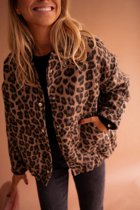 Rosalie - Die Leopard Bomberjacke