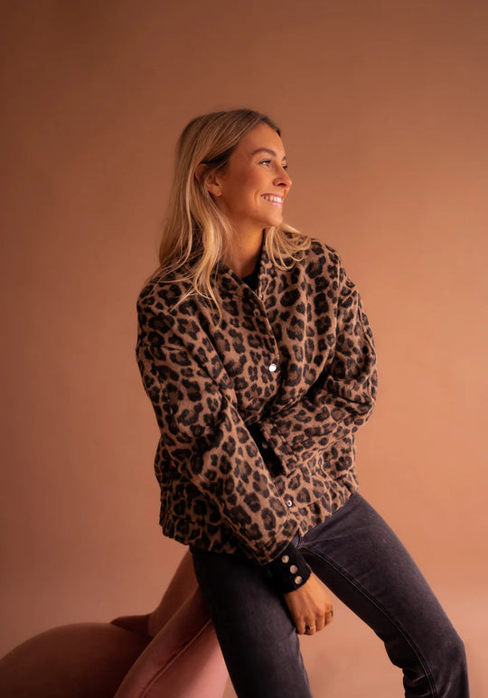 Rosalie - Die Leopard Bomberjacke