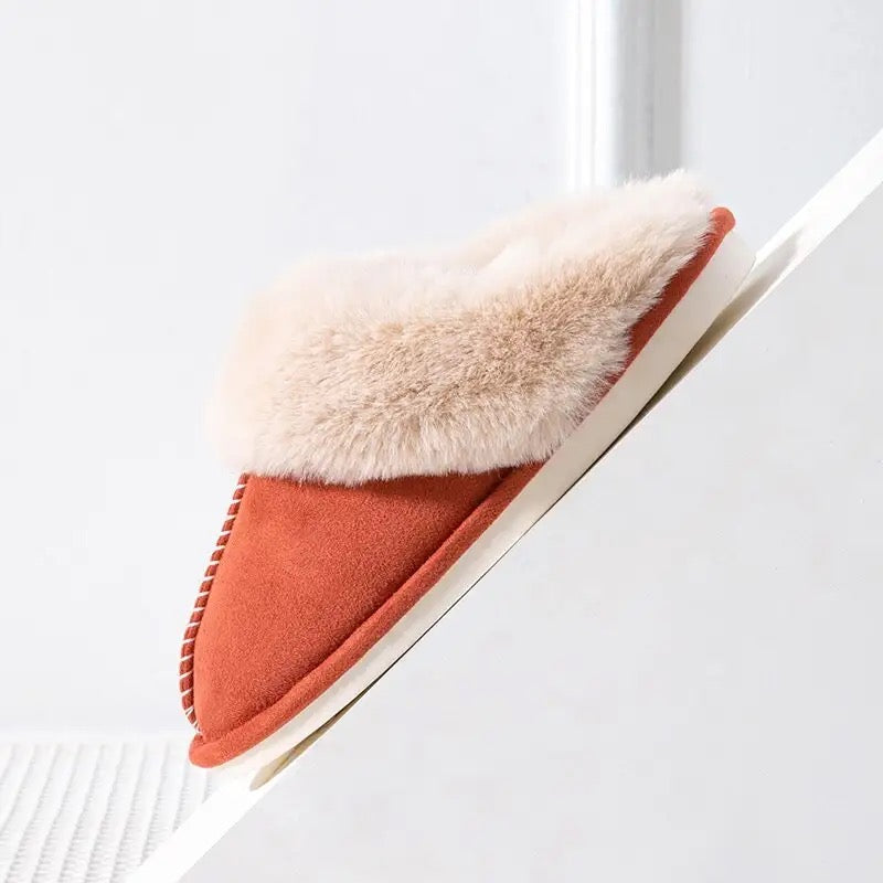 WarmFaux - Luxuriöse Warmgefütterte Hausschuhe