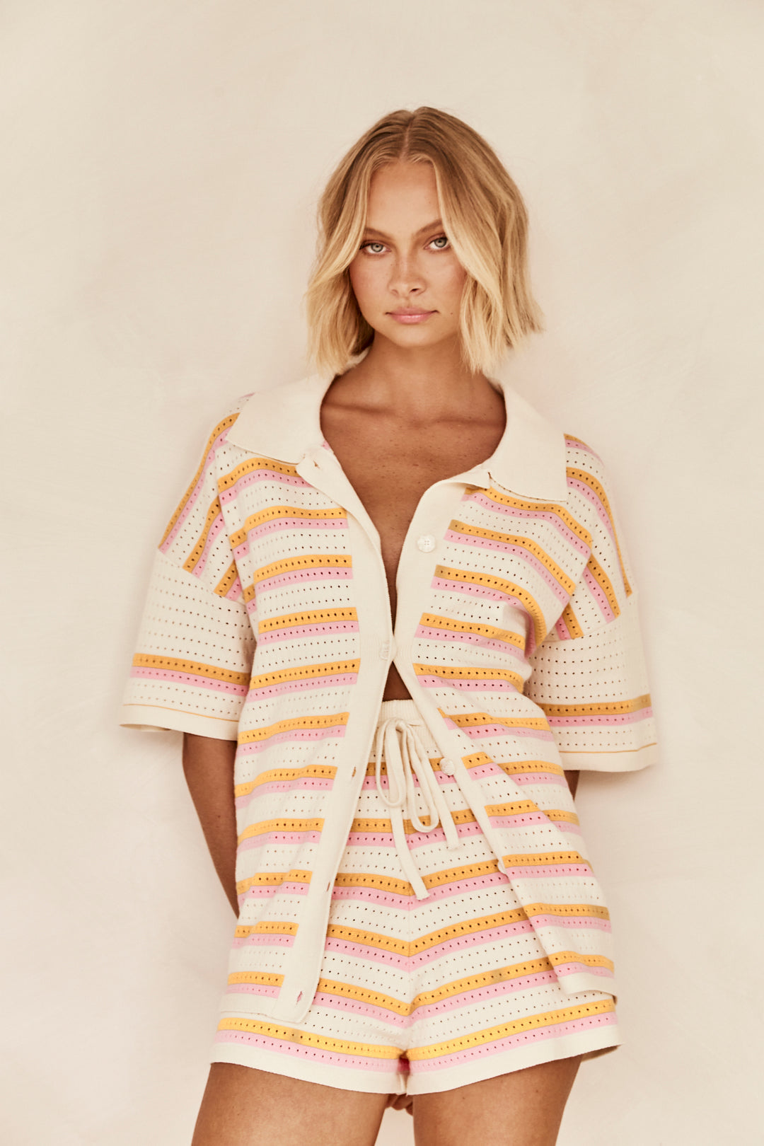 Caressa - Mehrfarbiges Strickset