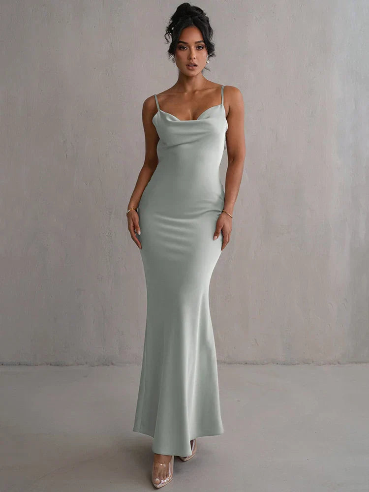 Pauline - Elegantes, schwülstiges, rückenfreies Maxikleid