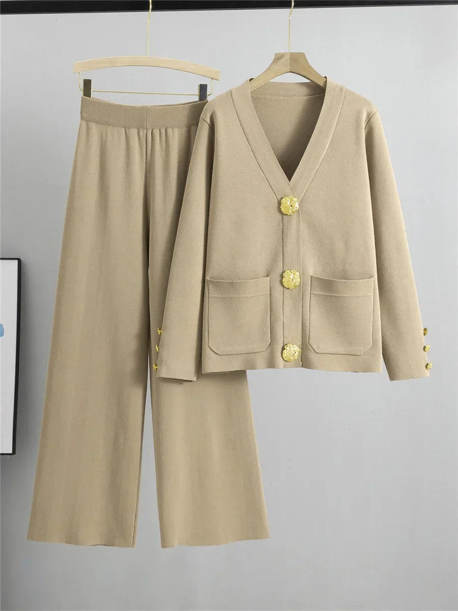 Karin - Elegantes Strick-Set aus Cardigan und Hose