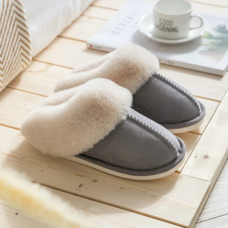 WarmFaux - Luxuriöse Warmgefütterte Hausschuhe
