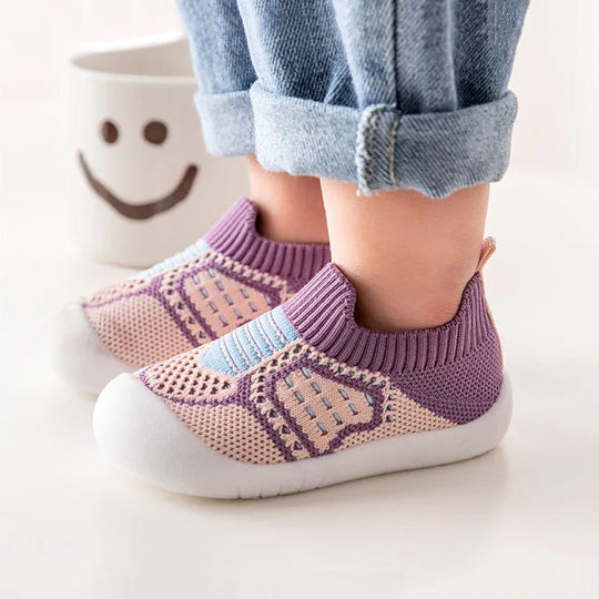Mini Fashion – Rutschfeste Babyschuhe mit extra Halt und Dämpfung