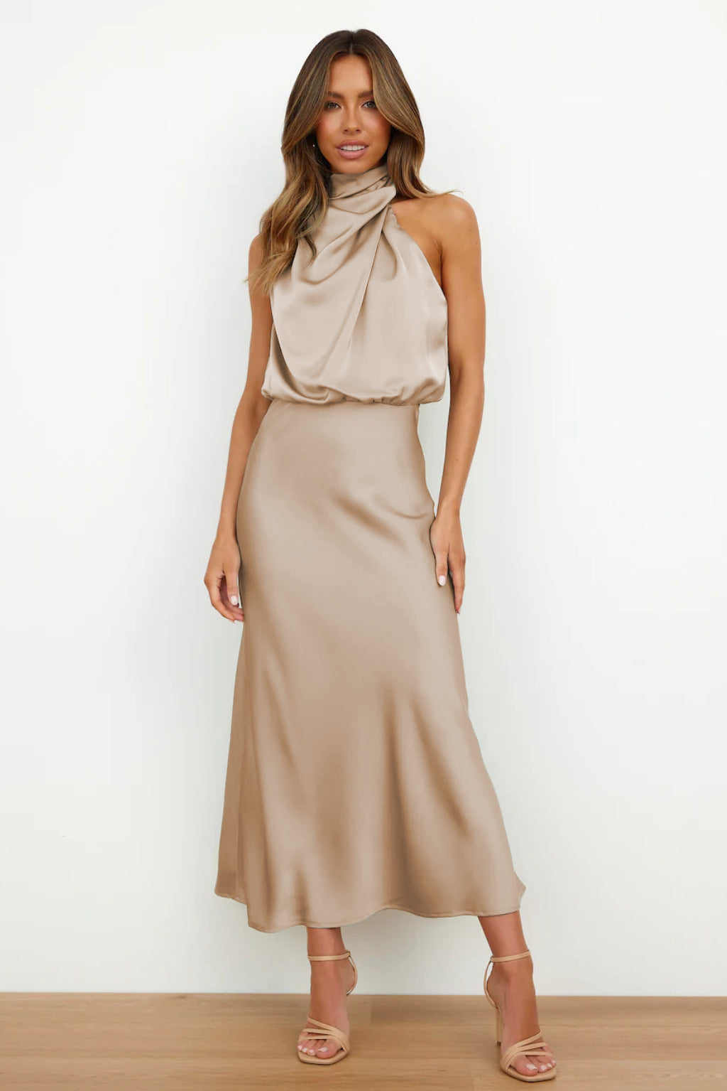 Kangana™ Neckholder-Maxikleid