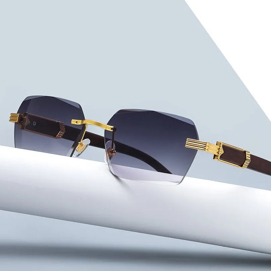 Rahmenlose quadratische Brille