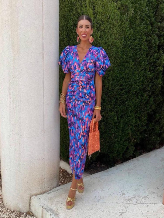 Loren - Vibrierendes Kleid mit Puffärmeln