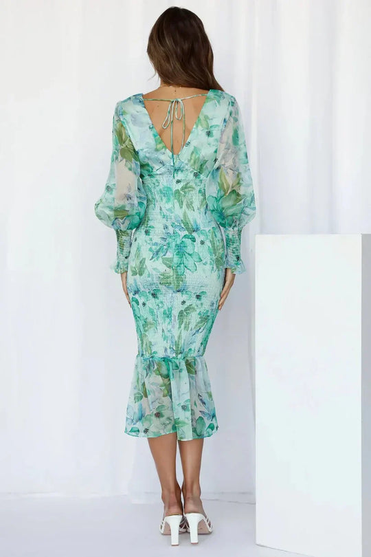 Millie | Atemberaubendes Blumenkleid