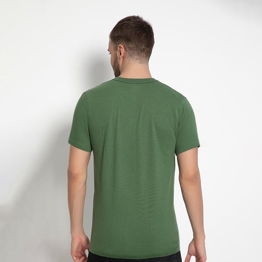 Set aus 3 Herren T- Shirts, 100% Baumwolle (strapazierfähig), Doppelkragen (verbreitert nicht), Reguläre Passform (komfortabel), MEHRFARBIG (für jeden Stil)