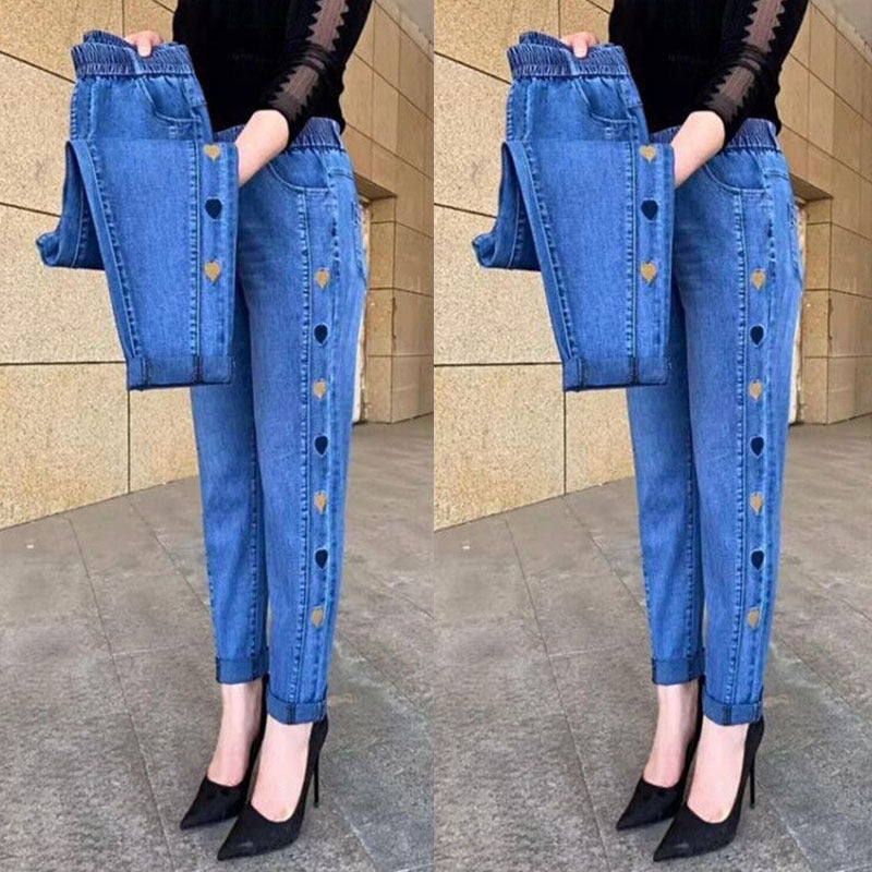 Eva - Damen-Jeans mit hoher Elastizität und Herzmuster-Stickerei