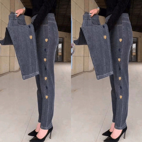 Eva - Damen-Jeans mit hoher Elastizität und Herzmuster-Stickerei